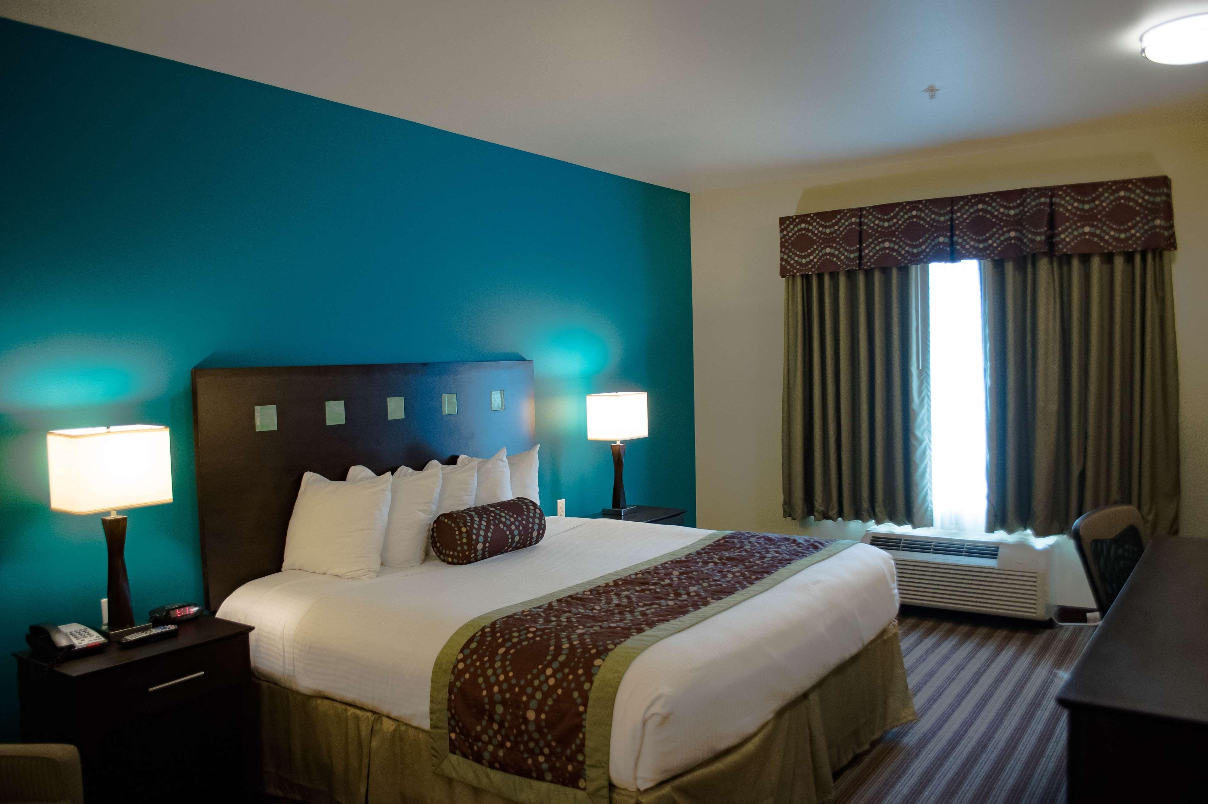 Best Western Plus Desoto Inn & Suites Mansfield Buitenkant foto