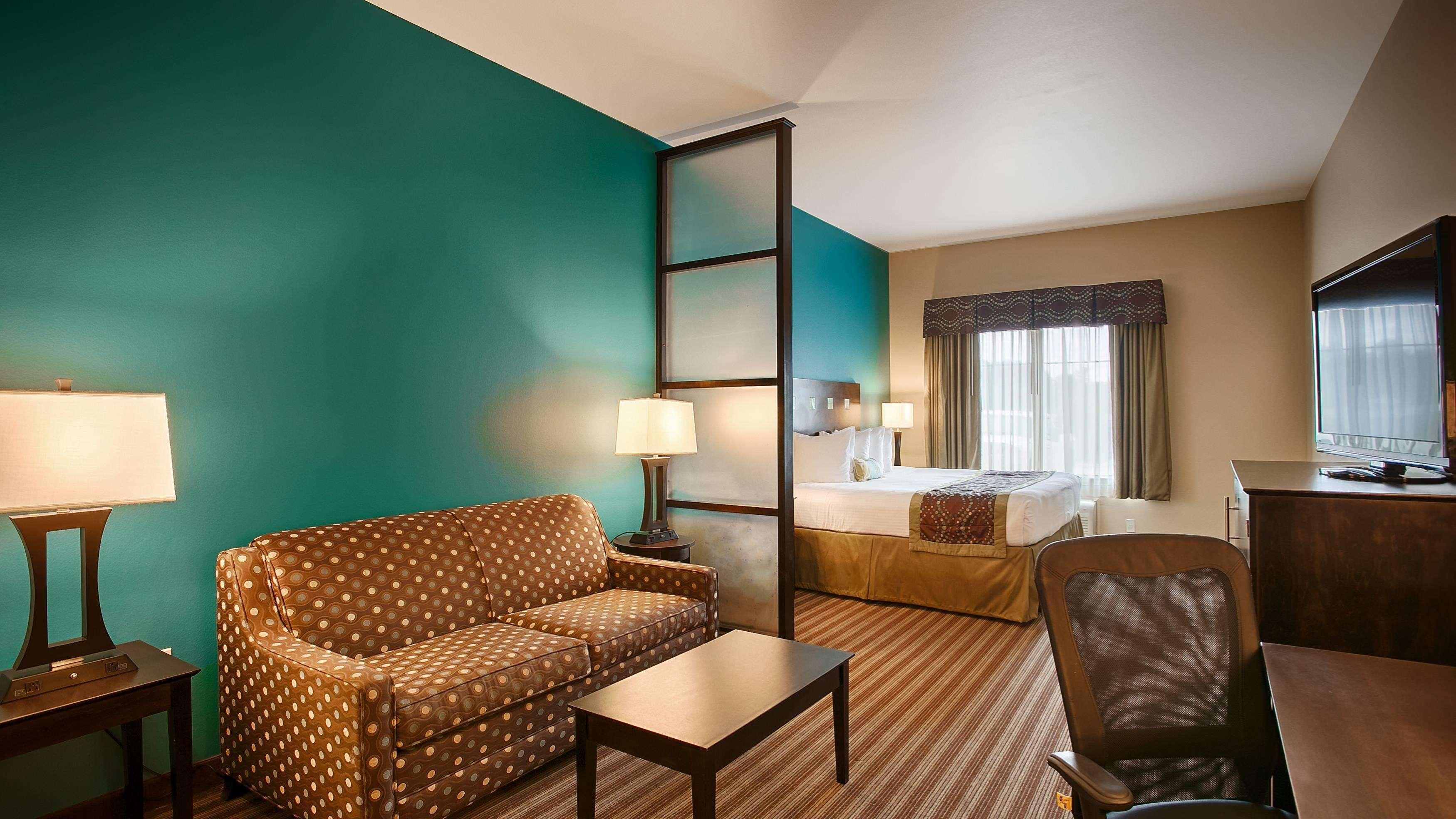 Best Western Plus Desoto Inn & Suites Mansfield Buitenkant foto