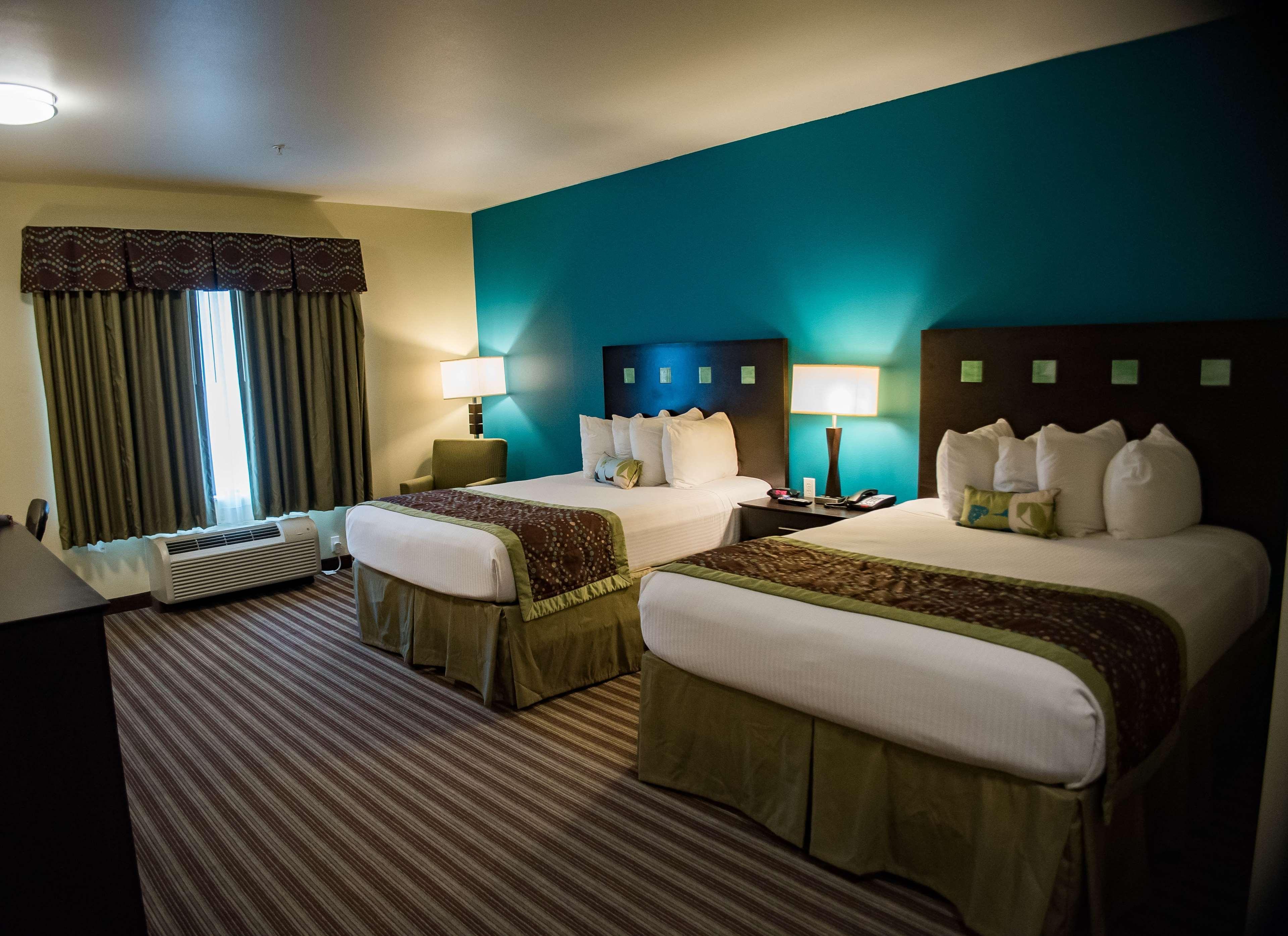 Best Western Plus Desoto Inn & Suites Mansfield Buitenkant foto