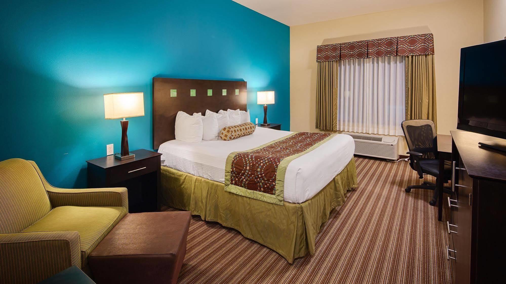 Best Western Plus Desoto Inn & Suites Mansfield Buitenkant foto